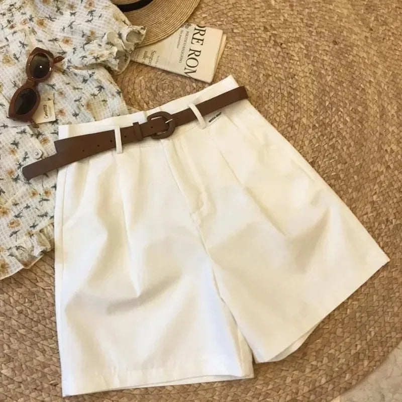 Short Taille Haute avec Ceinture