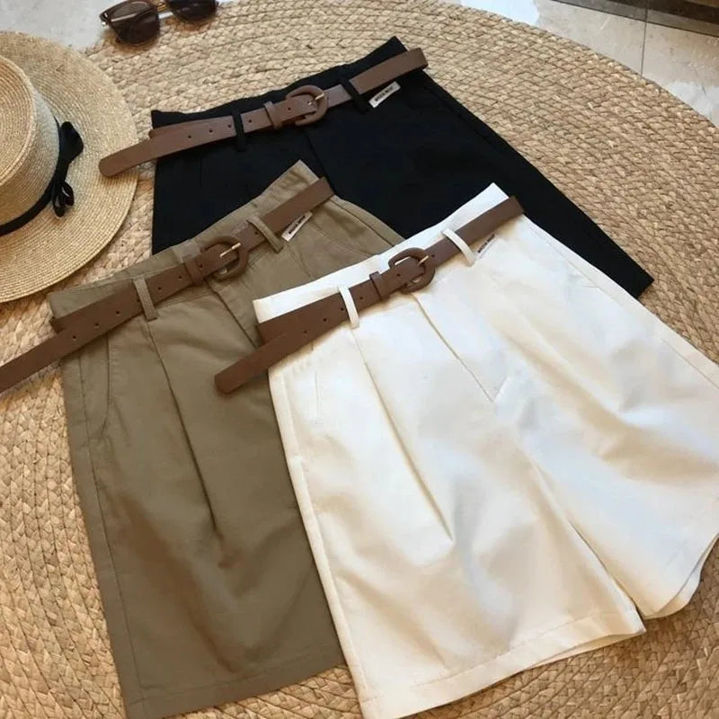 Short Taille Haute avec Ceinture